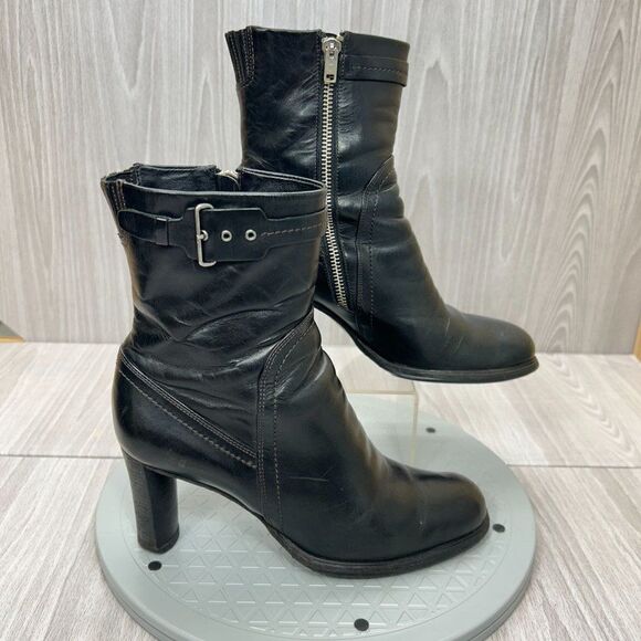 Cole Haan Womens Black Leather Heeled Side Zip Ankle Moto Buckle Boot Sz 6.5 - Picture 1 of 15